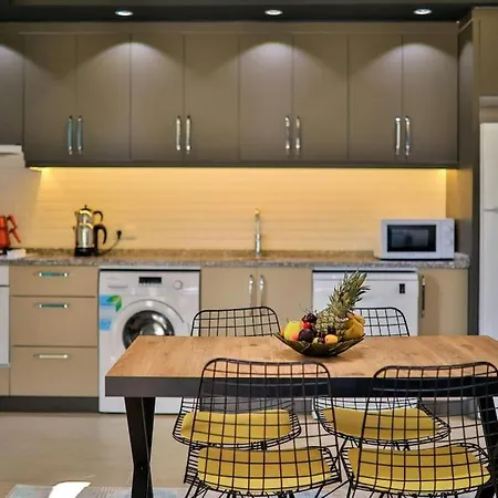 Willa Calikusu Kalkan *