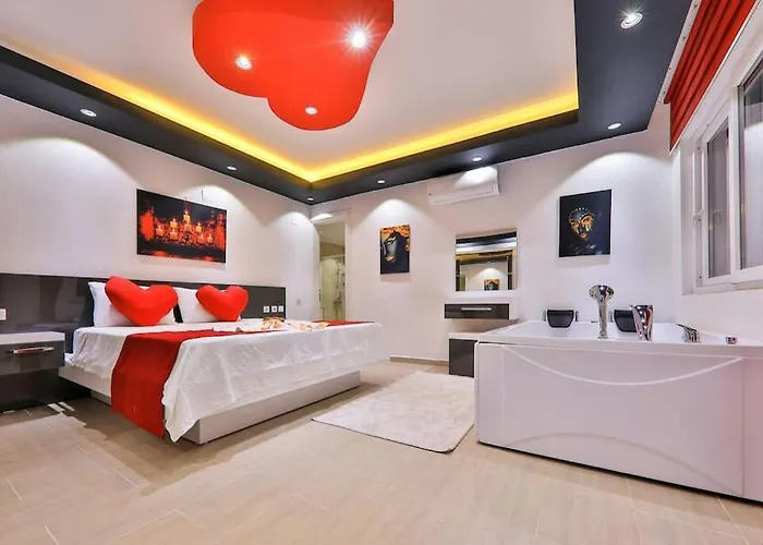 Calikusu Kalkan 别墅 *