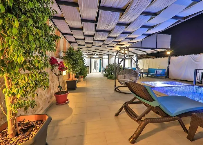 Calikusu Kalkan 别墅 *